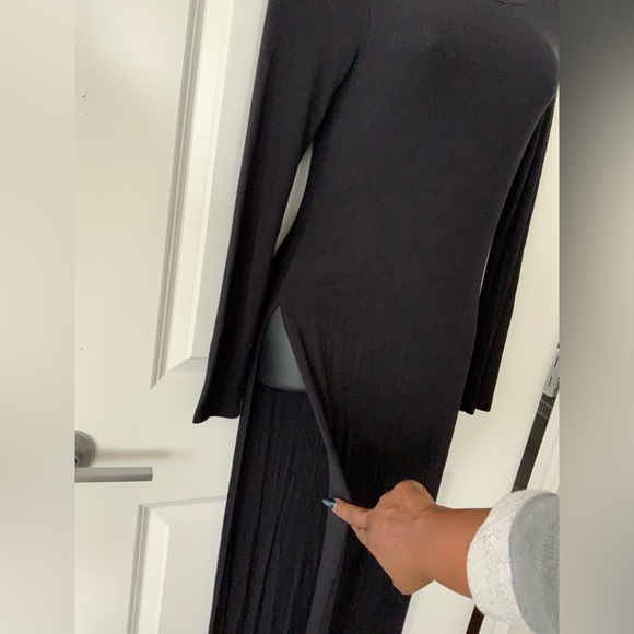 Cherish Split Hem Ribbed Top - Picture 2 of 6